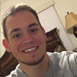 Meet your Posher, Tyler